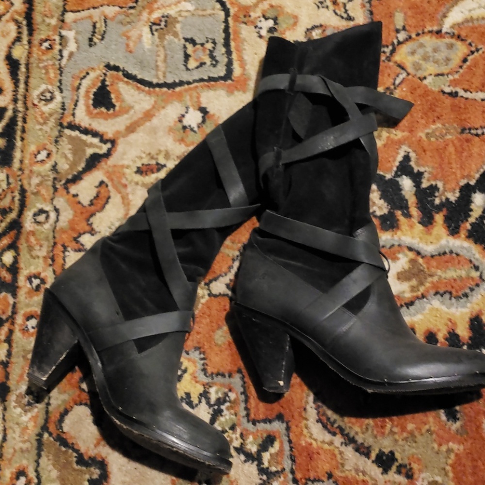 Report Black Suede & Leather slouchy Boots